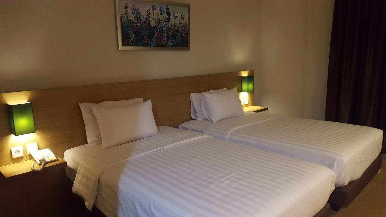 Grand Tembaga Hotel Timika Eksteriør bilde