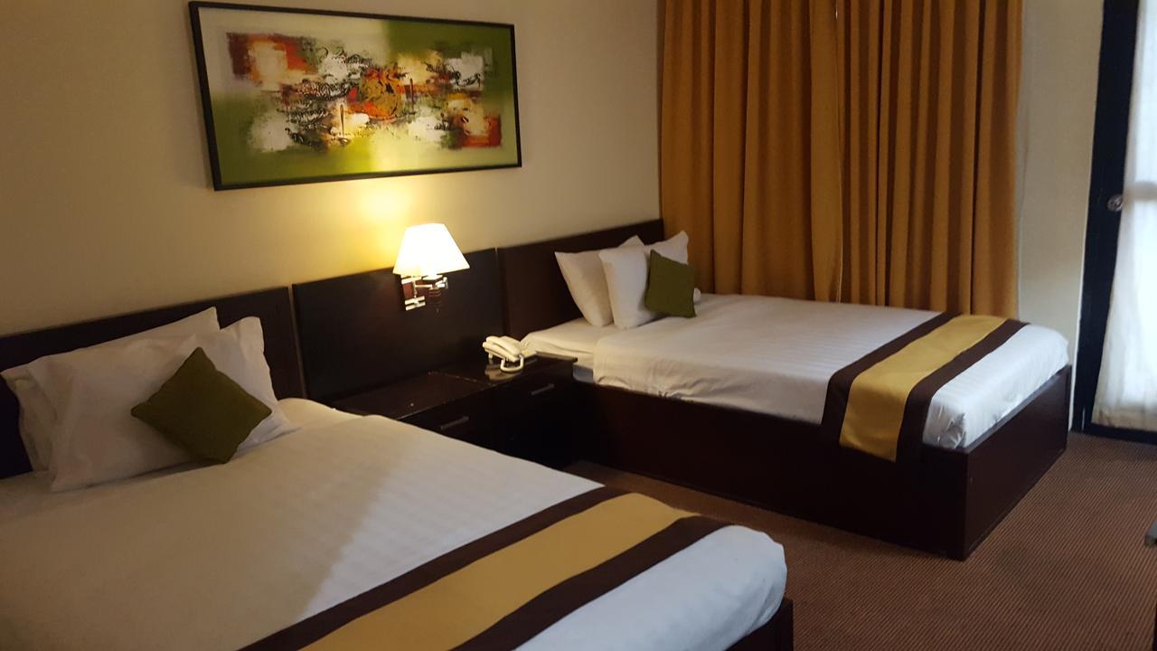 Grand Tembaga Hotel Timika Eksteriør bilde
